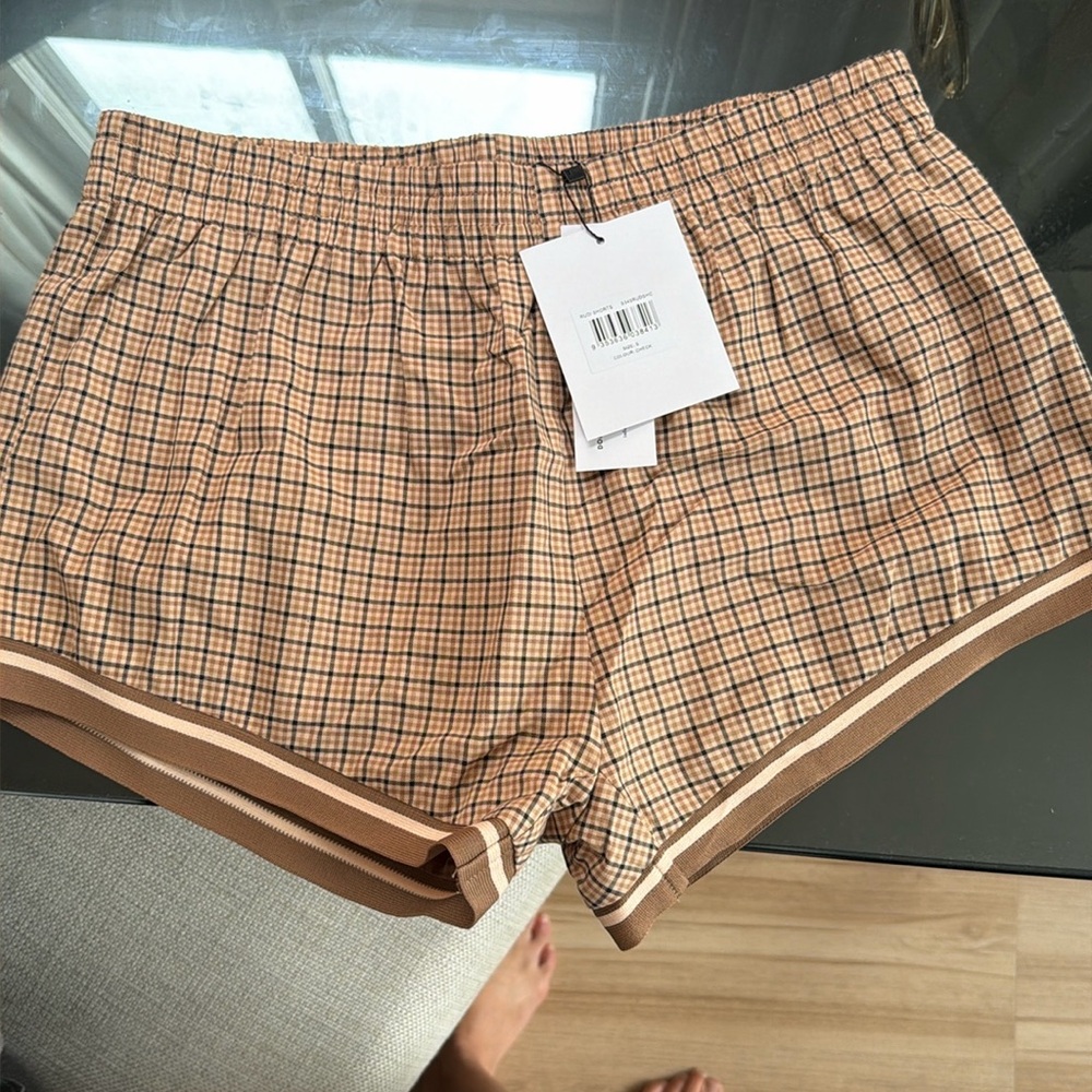 With Jean Rudi Shorts - Picture 2 of 2